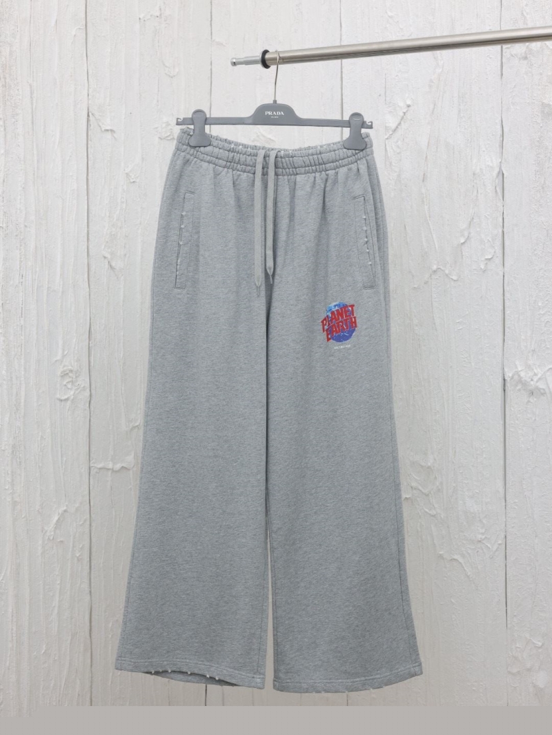 Ba*len*cia*ga pants